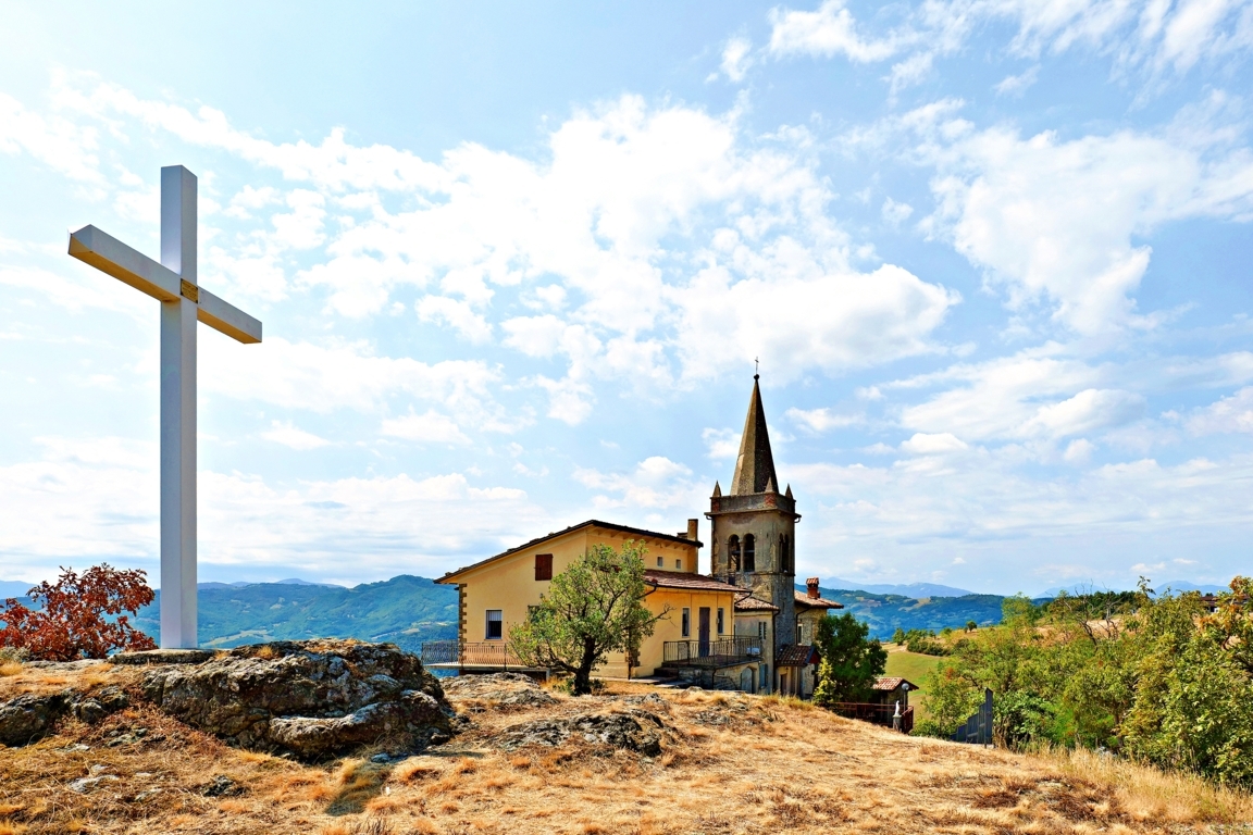 Sassomorello Croce e campanile